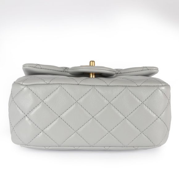 Chanel Gray Quilted Lambskin Pearl Crush Mini Flap Bag - Picture 4 of 8